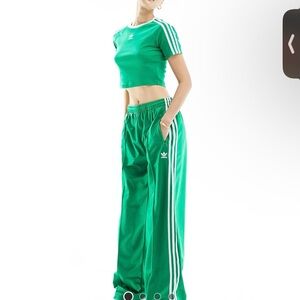 Adidas Original’s Adicolor FireBird Women's Emerald Green Joggers Size L